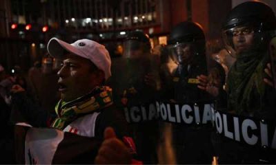 Un muerto, ataques a sede judicial y de Policía al sur de Perú