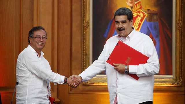 Petro se reunirá con el presidente Nicolás Maduro en Miraflores