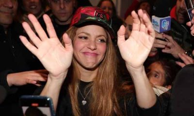 Fanáticos sorprenden a Shakira en sus 46 primaveras