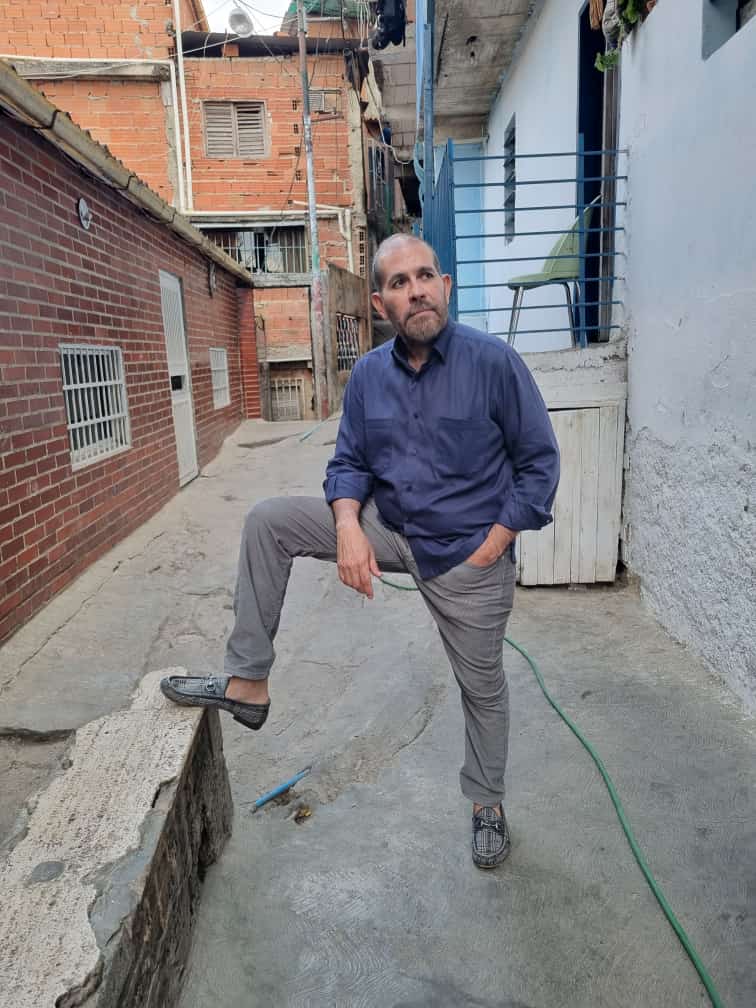 Orta insta a revisar permisologías y ordenanzas de Baruta