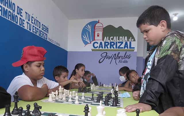Alcalde de Carrizal reinaugura centro educativo y recreativo para beneficiar a 150 niños y adolescentes