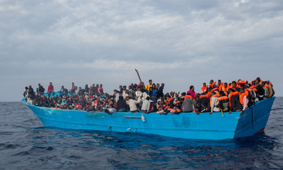 Más de 1.500 migrantes llegan a las costas italianas en 24 horas