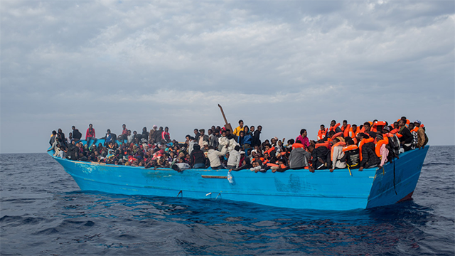 Más de 1.500 migrantes llegan a las costas italianas en 24 horas