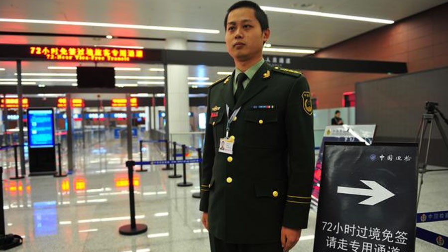 China levanta restricciones de visas a extranjeros impuestas por pandemia