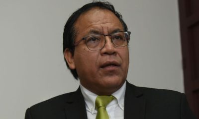 Comisión de Congreso pide que impidan salir de Perú a exministros de Castillo