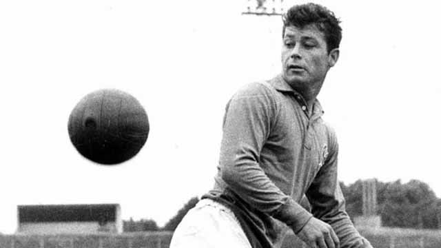 Falleció leyenda del fútbol Just Fontaine, récord de goles en un mundial