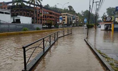 Lluvias causan anegaciones en varias zonas de Caracas y Miranda