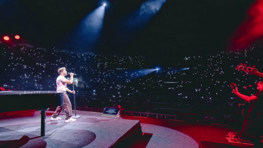 El Poliedro de Caracas vibró con el romanticismo de Pablo Alborán