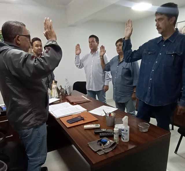 Alcalde Morales juramentó tres nuevos integrantes del tren ejecutivo