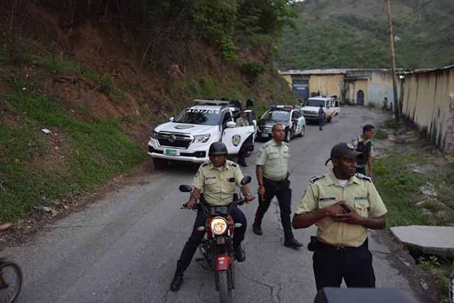 Poliguaicaipuro garantiza seguridad en el Eje Sur con operativo policial