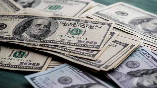 Irak prohíbe las transacciones en dólares estadounidenses