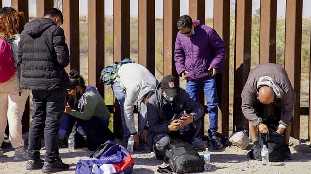 EEUU coordina con México la expulsión de mil migrantes venezolanos