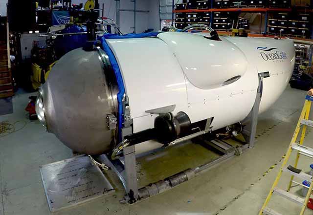 Tripulantes del submarino extraviado tendrán oxígeno hasta este jueves