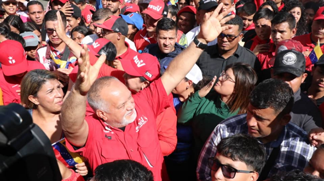 Diosdado Cabello calificó de "inmorales" a opositores que pidieron sanciones