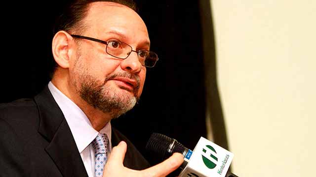 Oscar Schémel a Panorama en 2015: "El gran adversario del Gobierno no es la oposición, es el descontento"