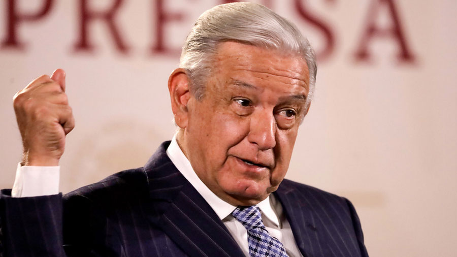 Inicia la disputa por la candidatura presidencial en México: renuncias de funcionarios oficiales