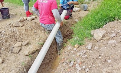 Para atender problema de aguas servidas Alcaldía de Carrizal entregó 26 mts de tubería a vecinos de torre I de La Ladera