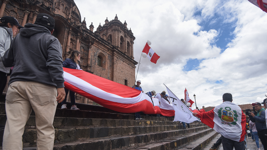 Perú en protesta: Organizaciones sociales exigen cambios y rechazan represión policial