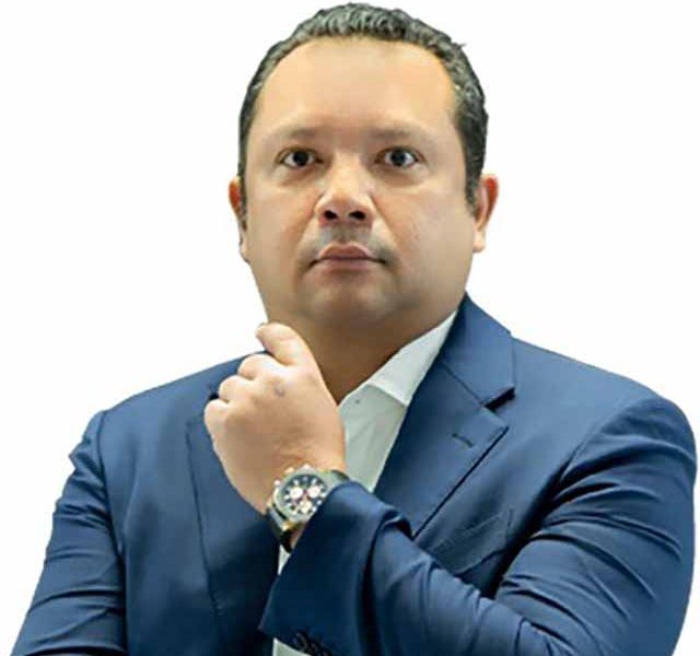 Pablo Torres Chong: Innovadora Visión de la Gerencia Marítima en la Era de la Inteligencia Artificial