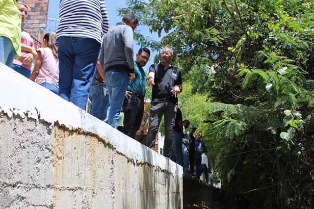 Alcalde Farith Fraija entregó trabajos de rehabilitación de dos fallas de borde en calle Ribas
