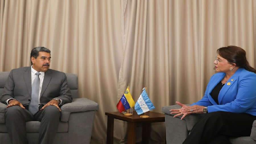 Nicolás Maduro y Xiomara Castro Fortalecen Cooperación entre Venezuela y Honduras en Cumbre del G77 + China