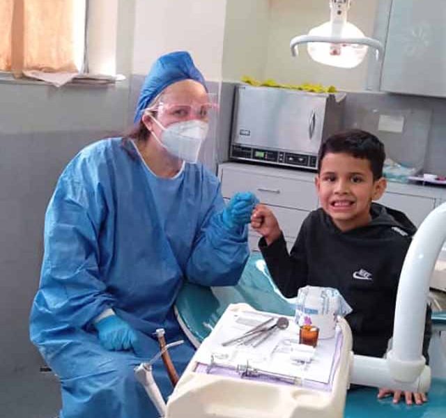 Odontólogos en Carrizal marcan récord de atención en su día"