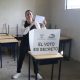 Luisa González de Revolución Ciudadana llama a votar 'con memoria' en segunda vuelta presidencial en Ecuador