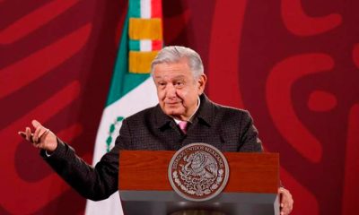 Presidente de México garantiza recursos para víctimas de huracán Otis en Acapulco