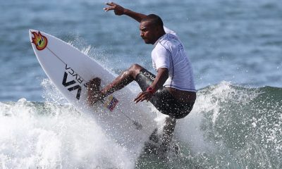 Surfista venezolano Francisco Bellorín gana medalla de plata en los Juegos Panamericanos de Santiago.