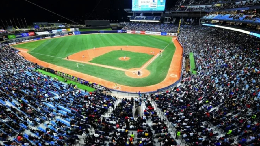 Liga Venezolana de Beisbol Profesional (LVBP) 2023-2024 rinde homenaje a Miguel Cabrera en su inicio