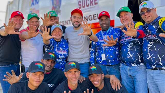 José Vicente Rangel Seijo llama a "votar 5 veces sí"