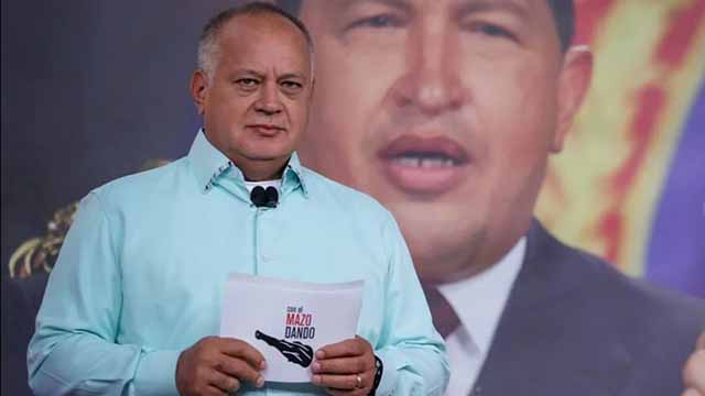 Diosdado Cabello lamenta accidente en autopista GMA y critica aprovechamiento político