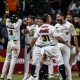 Leones del Caracas Domina a Magallanes en una Noche Estelar: 8-4