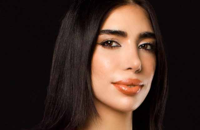 Surthycooks, nominada a 'Influencer Latina del 2023' en los People's Choice Awards