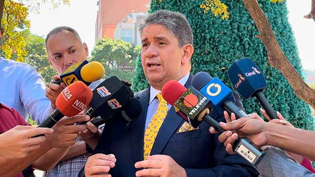 Propuesta del Diputado José Gregorio Correa: Mejoras salariales