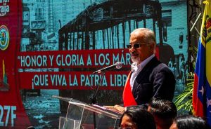 Uno de los homenajeados destacados fue el ingeniero Luis Figueroa