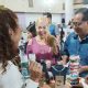 Concejala Raiza Chacón respalda emprendimiento en el Bazar del Ministerio para la Mujer