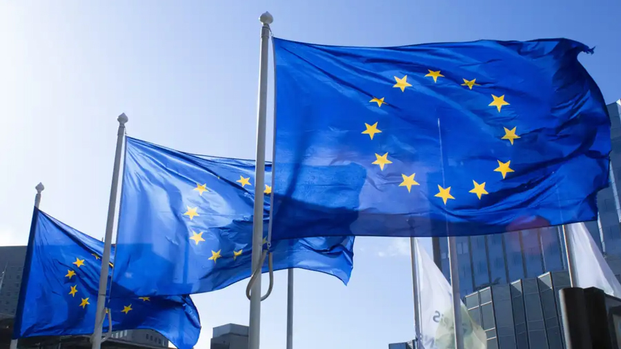 UE aprueba paquete de ayuda de 50 mil millones de euros para Ucrania
