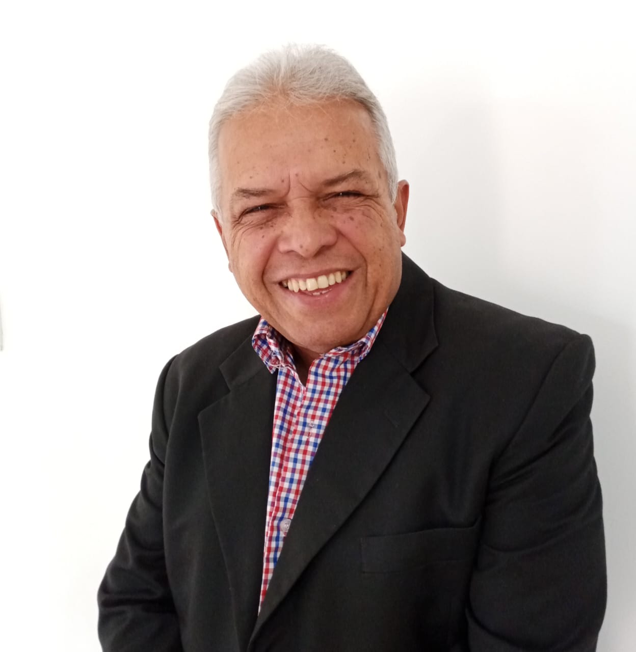 Hector Galviz denuncia estrategia de confusión del gobierno