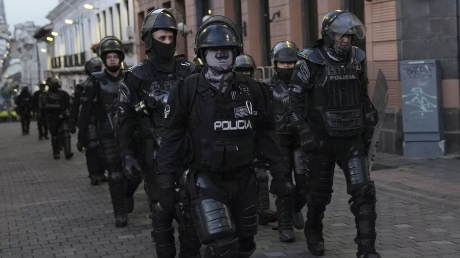 Dos ataques armados en Ecuador dejan más de 30 muertes