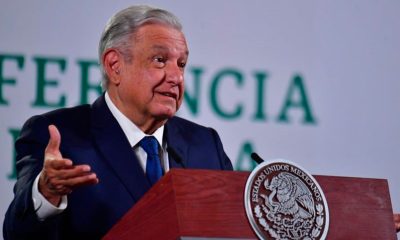 López Obrador llama a respetar la "democracia" en Venezuela