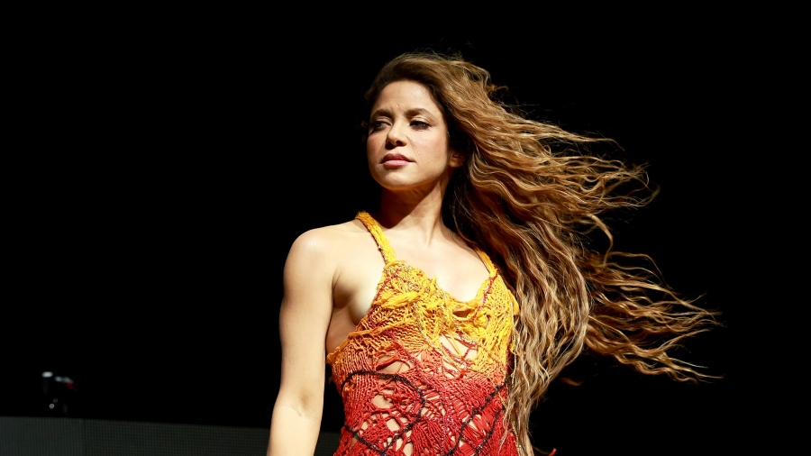 Shakira anuncia gira mundial en Coachella junto a Bizarrap