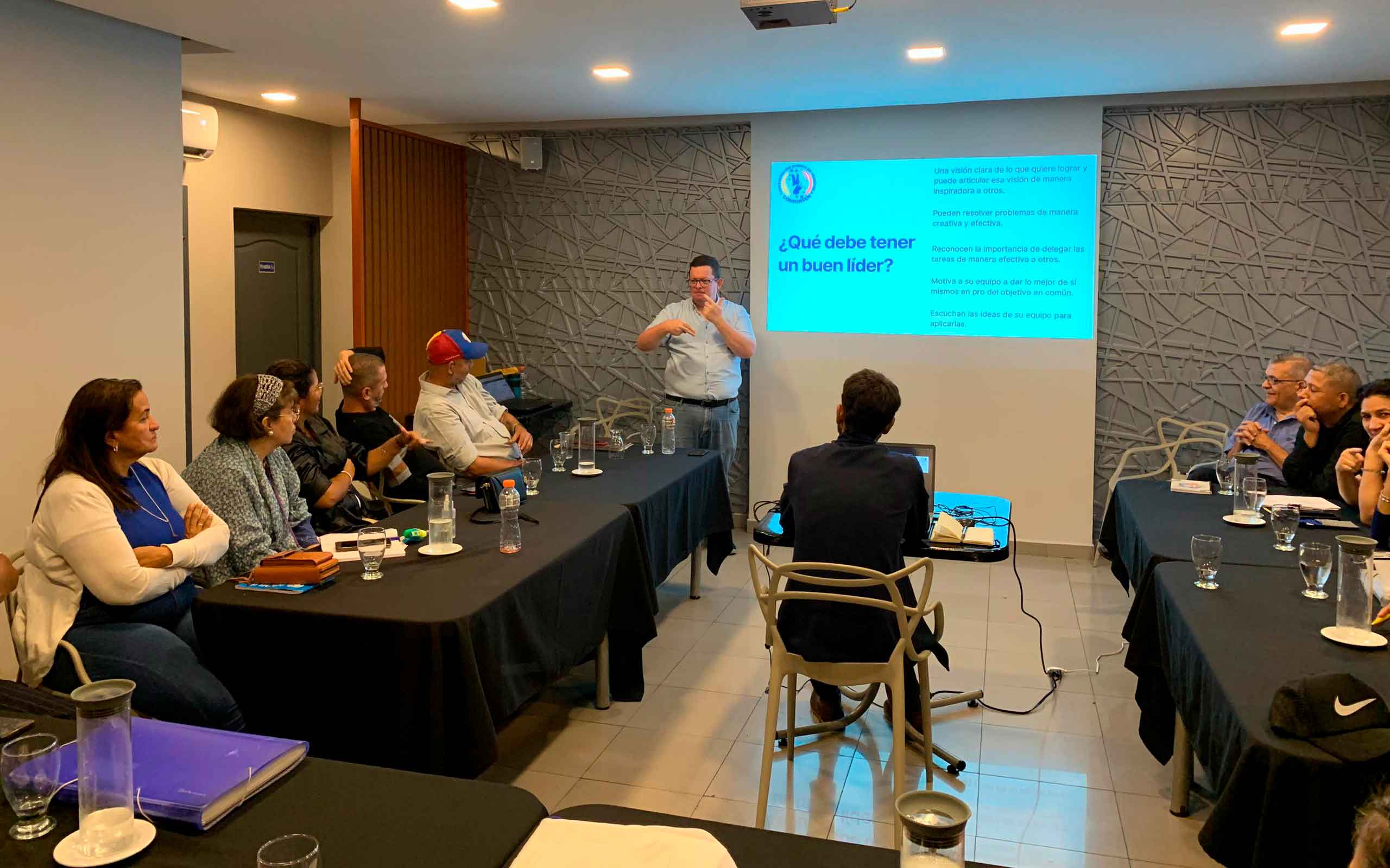Líderes de Consorven discuten estrategias para la garantía de derechos de personas Sordas en Venezuela.