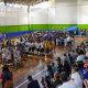 La alcaldesa Jennifer Mujica inauguró los Juegos Comunales 2025 en el gimnasio Eduardo Pardo, junto a atletas, familias y autoridades locales