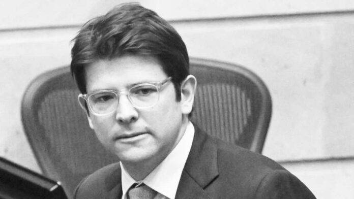 Muerte de Miguel Uribe Turbay es un golpe a la democracia colombiana