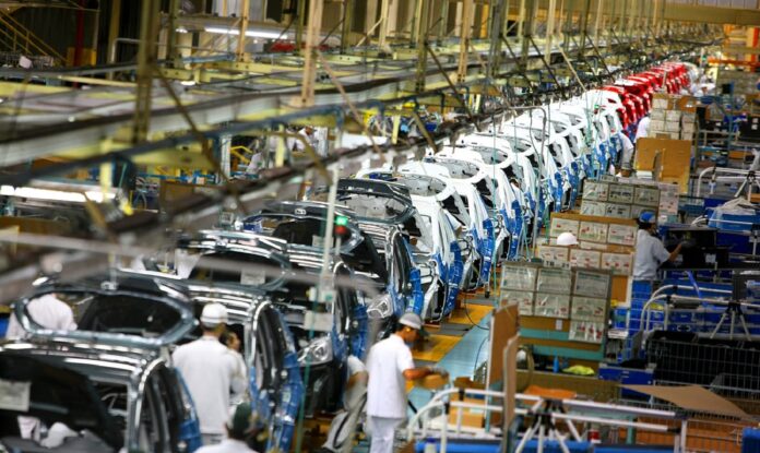 Parque automotor en Venezuela crece 120% en 2025