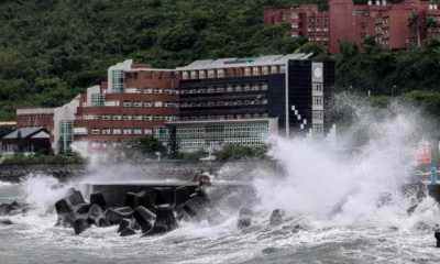 Tifón Podul deja un desaparecido y más de 30 heridos