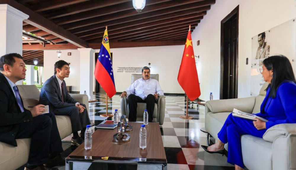 Maduro celebra avances en cooperación con China