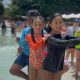 Niños de Los Salias disfrutaron de piscinas y toboganes durante la jornada en el Parque Acuático de Maracay