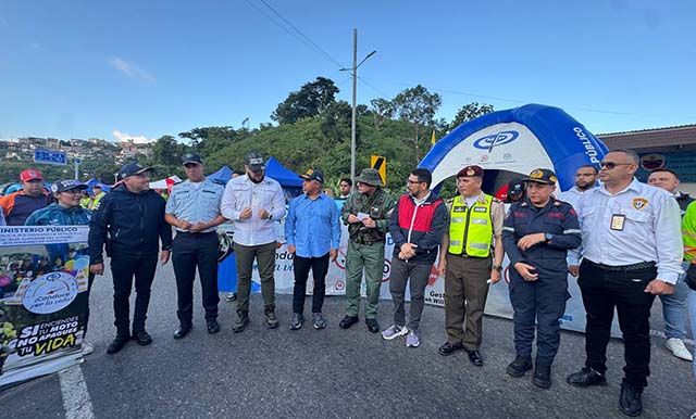 Autoridades de Guaicaipuro activaron la campaña “Si enciendes tu moto, no apagues tu vida” para promover la prevención vial